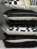 2 poduszki dekoracyjne w cekiny 45 x 45 cm czarne ASTER Lumarko!