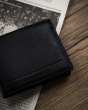 Kompaktowy, pojemny portfel męski — Cavaldi Lumarko!